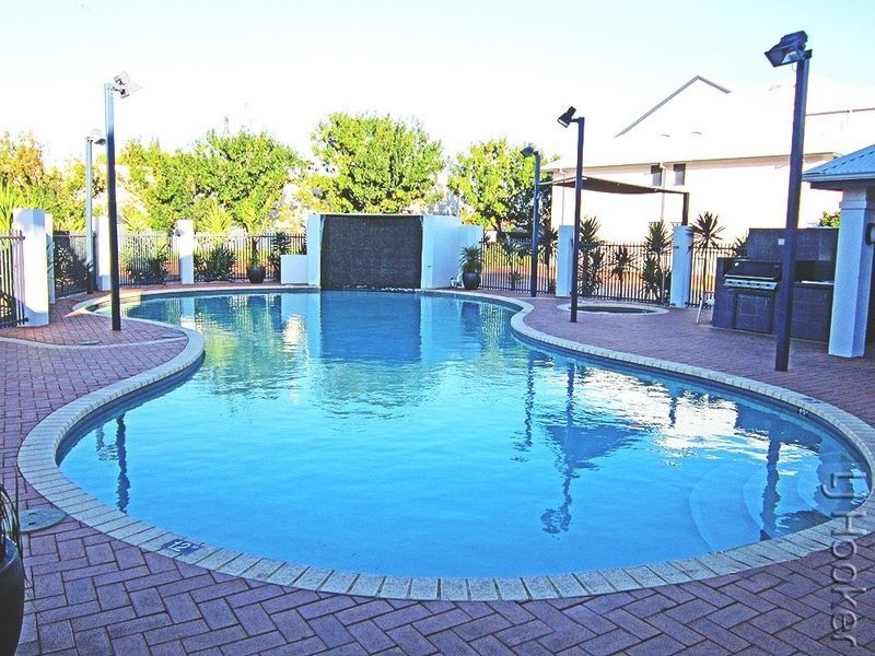 15/206 Mary Street, Halls Head WA 6210