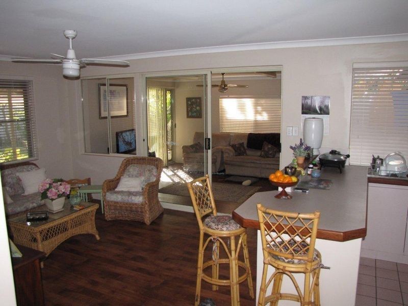 1/2 Hobley Street, Mandurah WA 6210