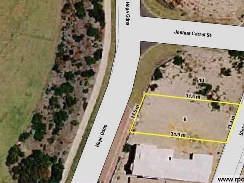 8 Hope Gardens, Madora Bay WA 6210