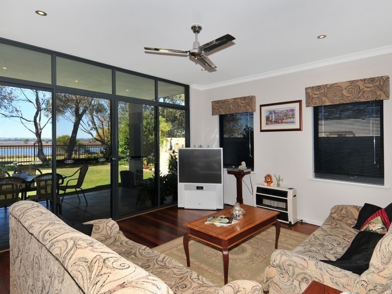 15 Walpole Way, Erskine WA 6210