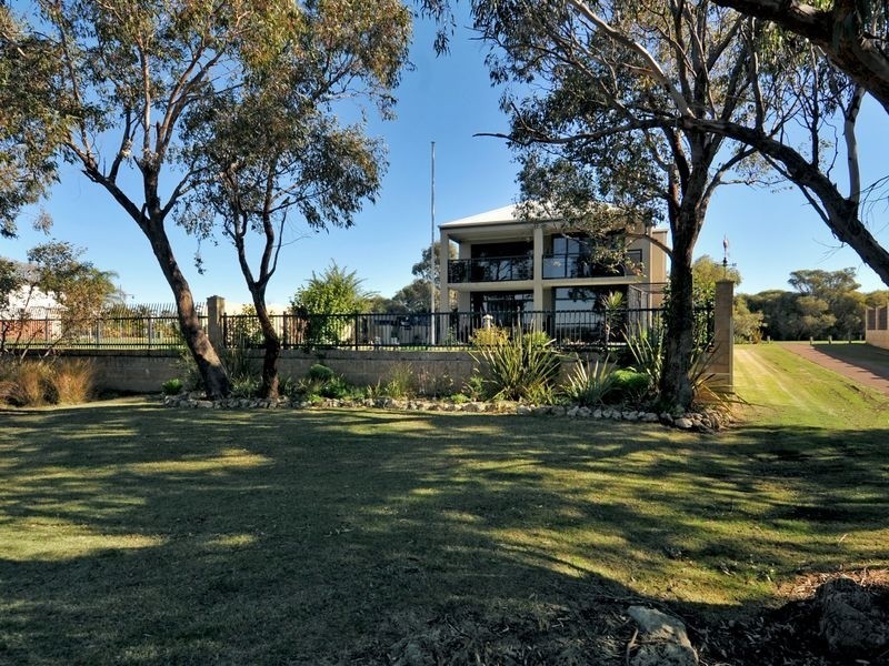 15 Walpole Way, Erskine WA 6210