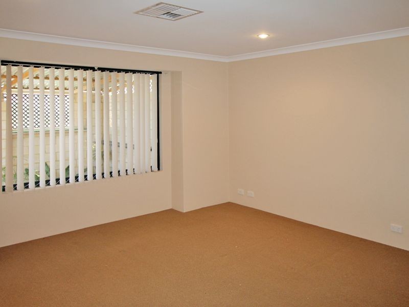 11 Tammin Court, Dawesville WA 6211