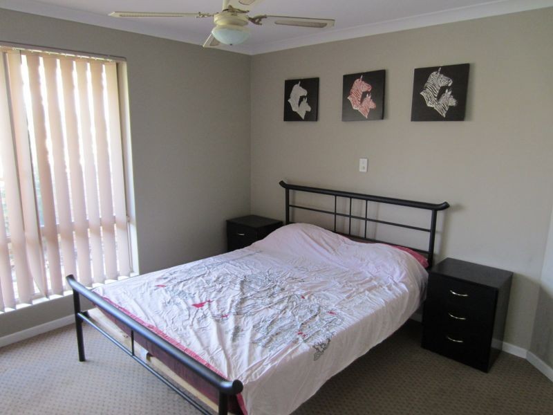 18 Oleander Place, Halls Head WA 6210