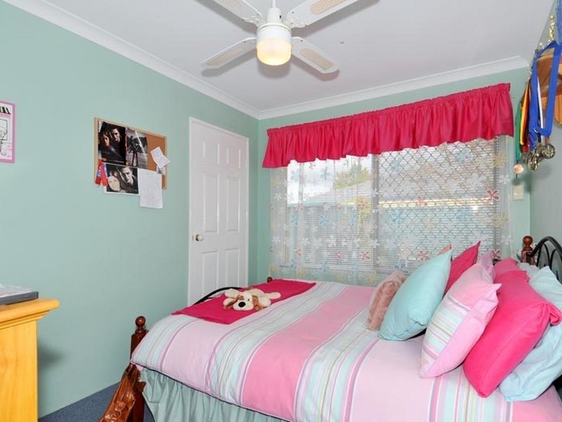 71 Admiralty Crescent, Halls Head WA 6210