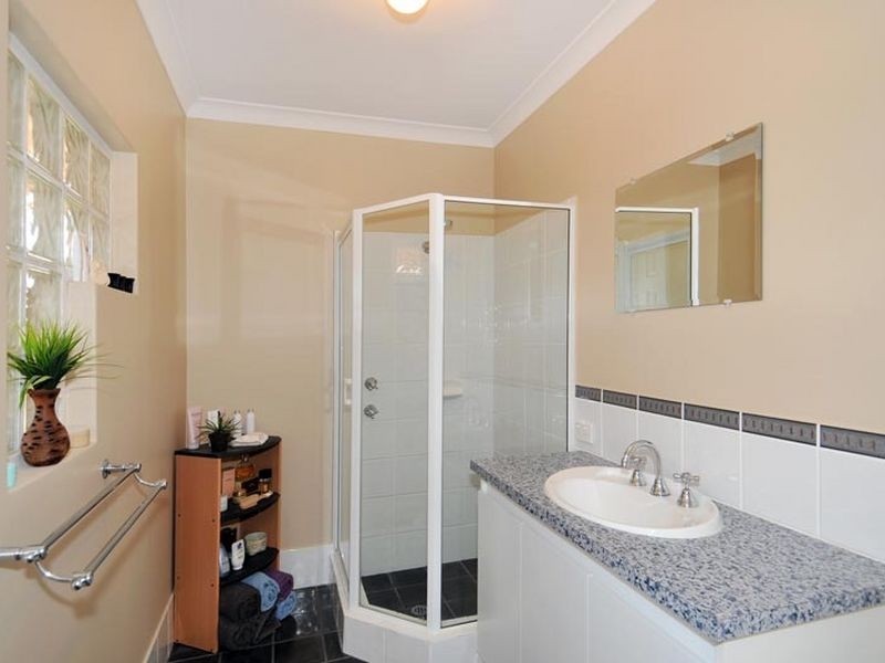 71 Admiralty Crescent, Halls Head WA 6210