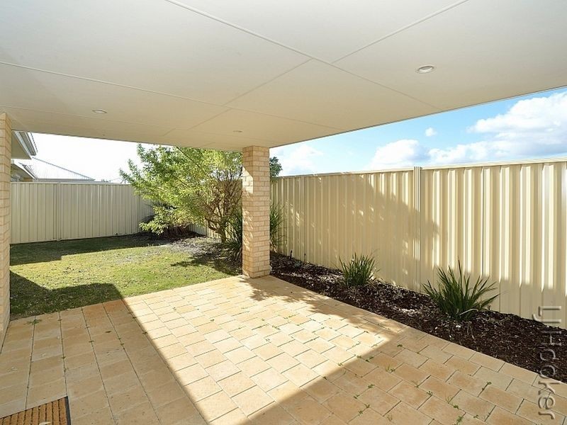 2 Mystery Way, Dudley Park WA 6210