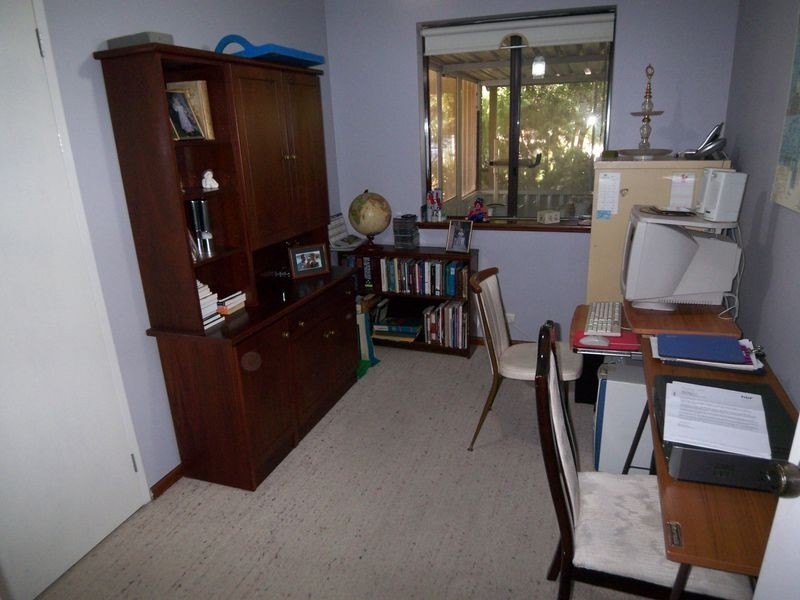 1/2 Kingfisher Drive, North Yunderup WA 6208