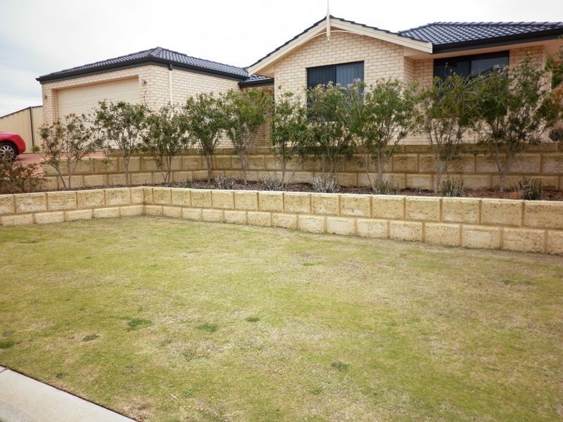 7 Clarinda Rise, Madora Bay WA 6210