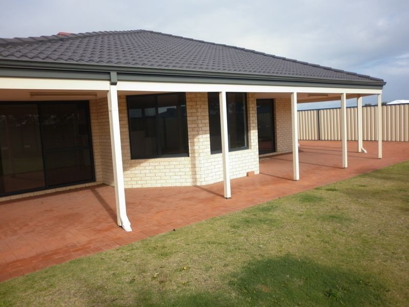 7 Clarinda Rise, Madora Bay WA 6210