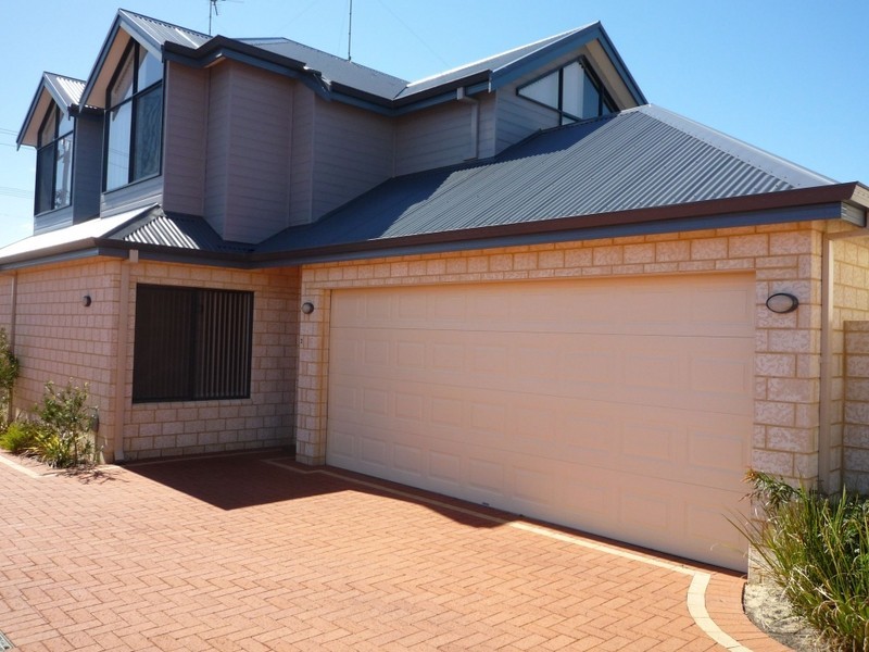 2/83 Tuckey Street, Mandurah WA 6210