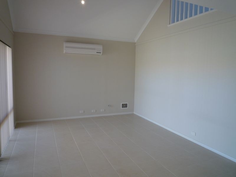 2/83 Tuckey Street, Mandurah WA 6210