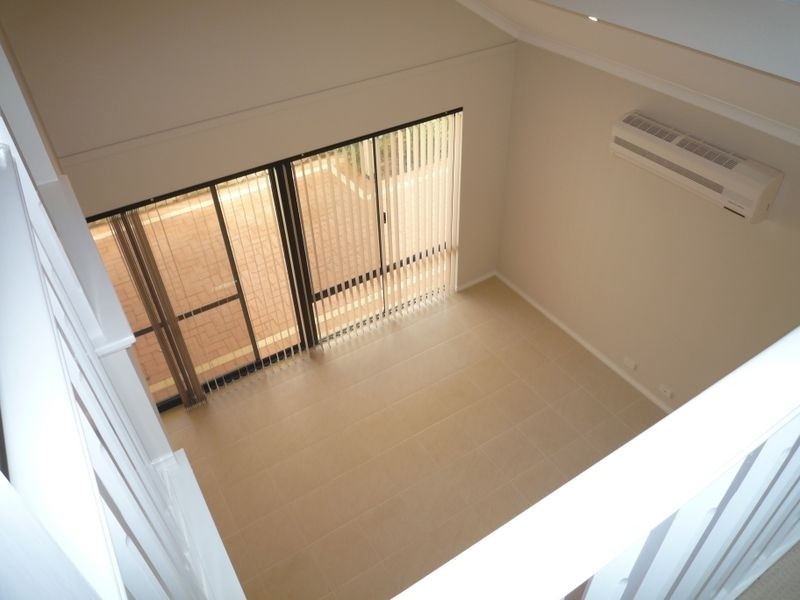 2/83 Tuckey Street, Mandurah WA 6210