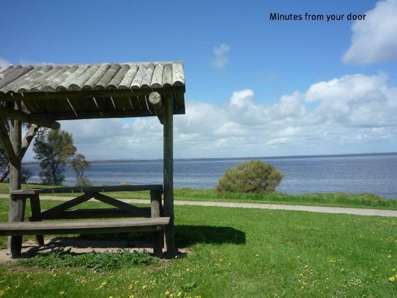 17 Duncan Road, Coodanup WA 6210