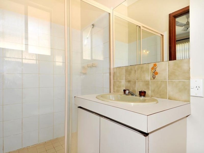 30 Leslie Street, Dudley Park WA 6210