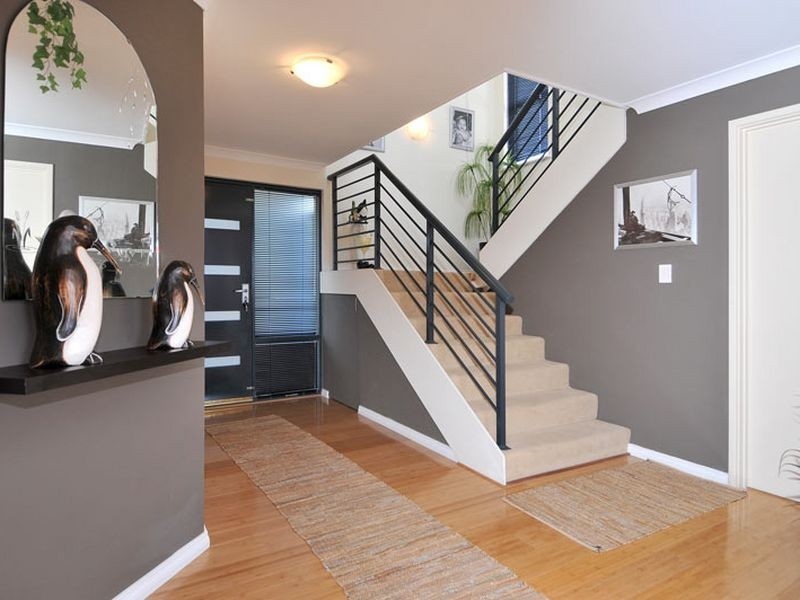 15 Bookleaf Loop, Halls Head WA 6210