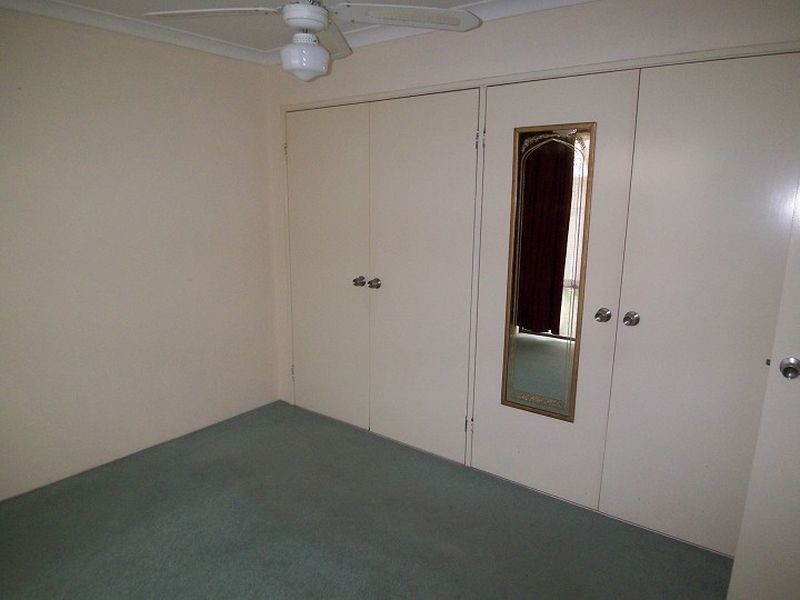 4 Duverney Cres, Coodanup WA 6210