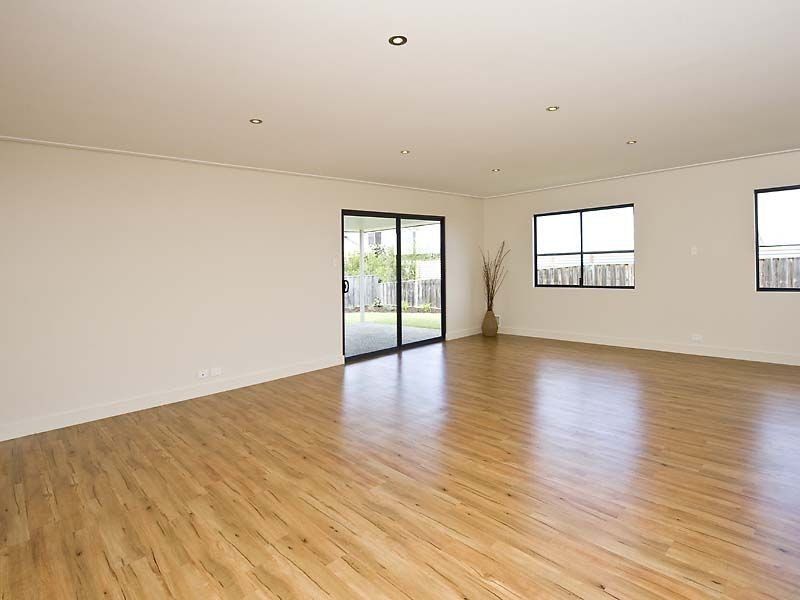34 Buckingham Drive, Wannanup WA 6210