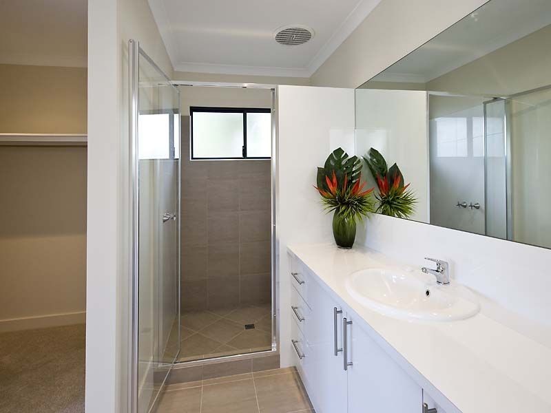 34 Buckingham Drive, Wannanup WA 6210