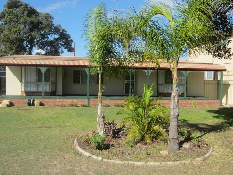 5 Ninda Street, Coodanup WA 6210