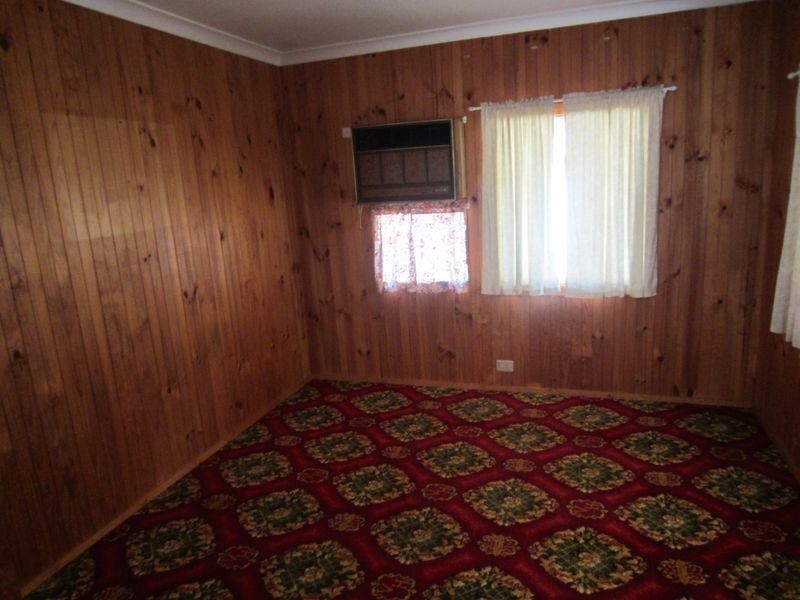 5 Ninda Street, Coodanup WA 6210