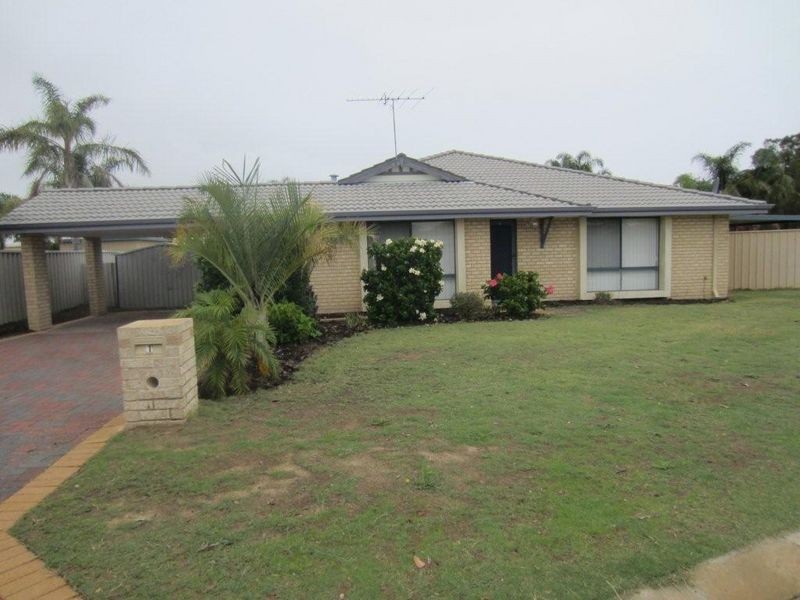 1 Rosebud Place, Halls Head WA 6210