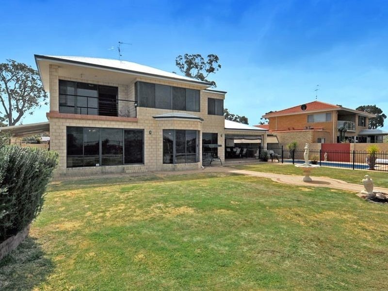 Mandurah WA 6210