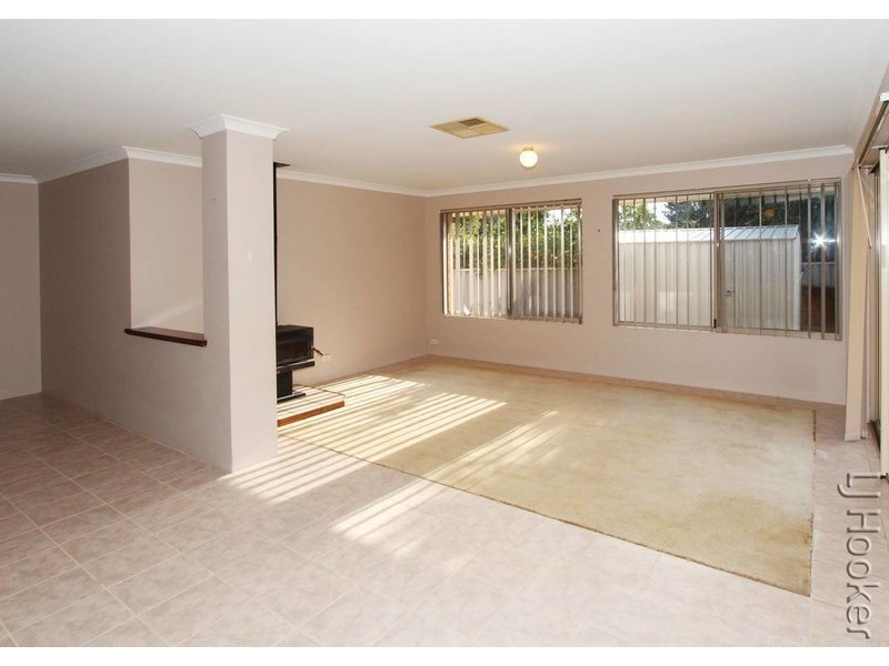 13 Parilla Court, Greenfields WA 6210