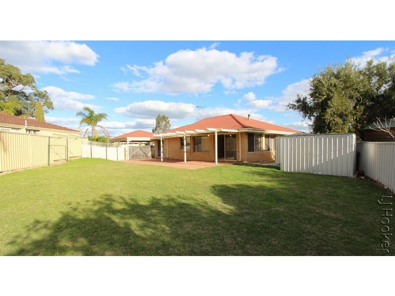 13 Parilla Court, Greenfields WA 6210