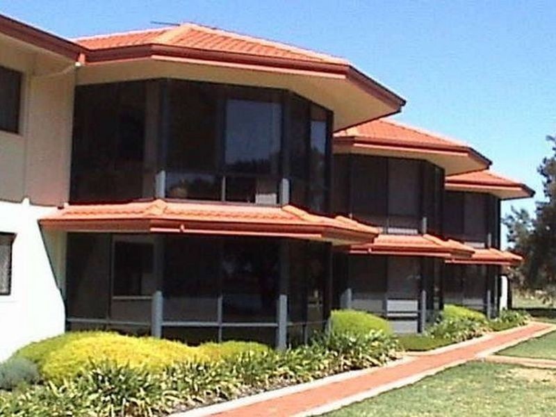 6/14 Soldiers Cove Terrace, Dudley Park WA 6210