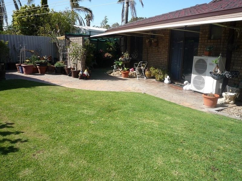 40 Luckhurst Drive, Mandurah WA 6210