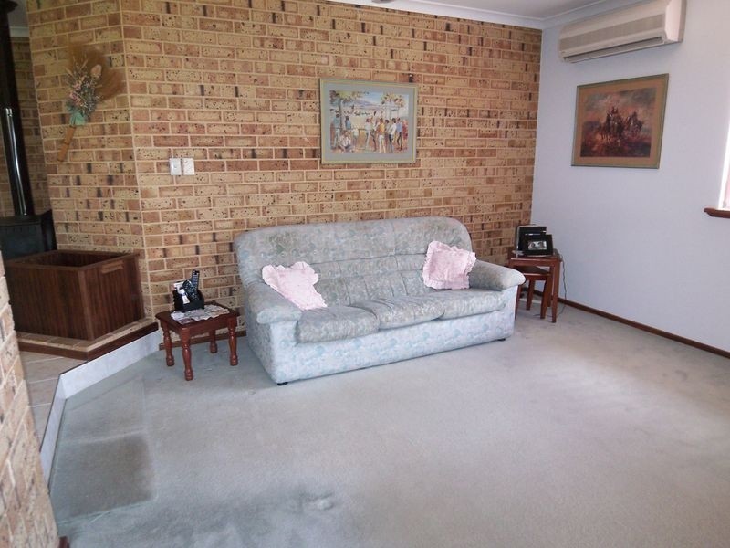 68 Oakmont Avenue, Meadow Springs WA 6210