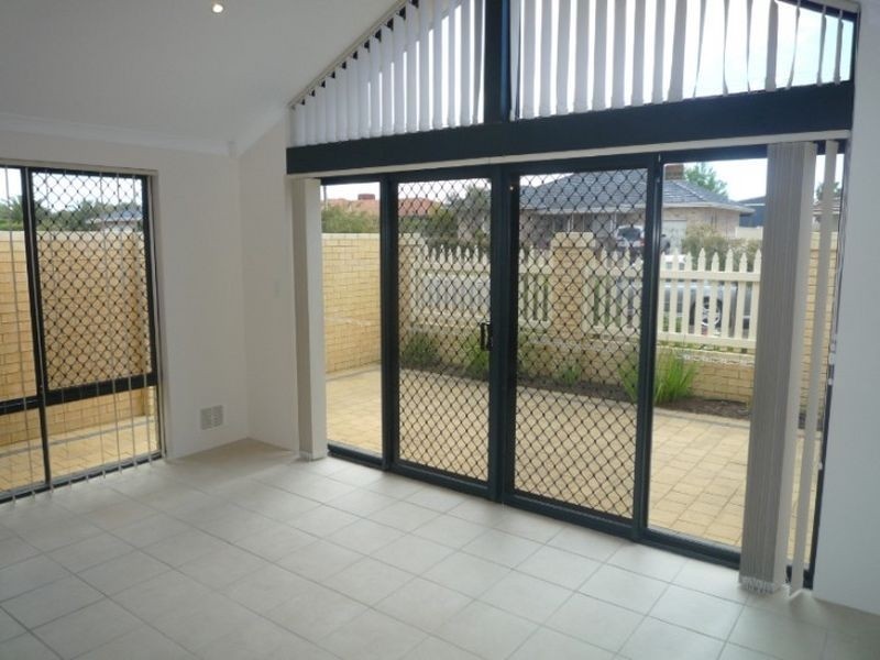 2/71 Gibson Street, Mandurah WA 6210