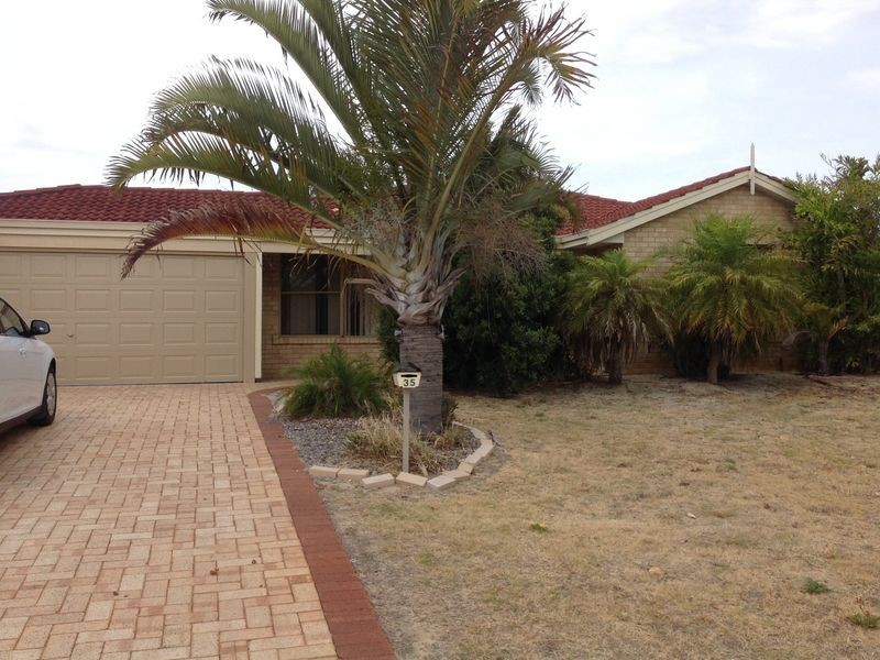35 Erica Street, Coodanup WA 6210