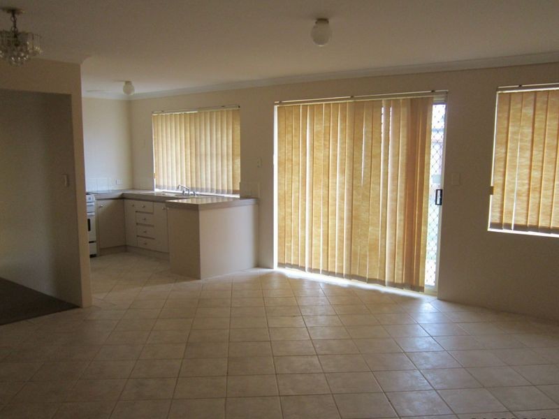 35 Erica Street, Coodanup WA 6210