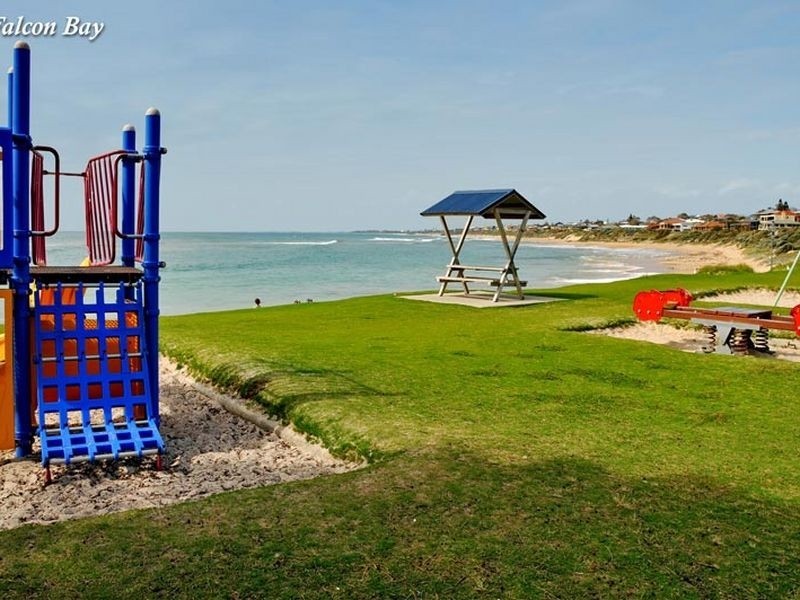 30 Gretel Drive, Falcon WA 6210
