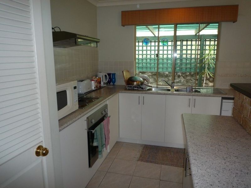 78 Janis Street, Halls Head WA 6210