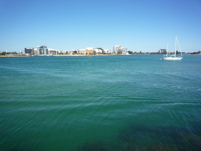 78 Janis Street, Halls Head WA 6210