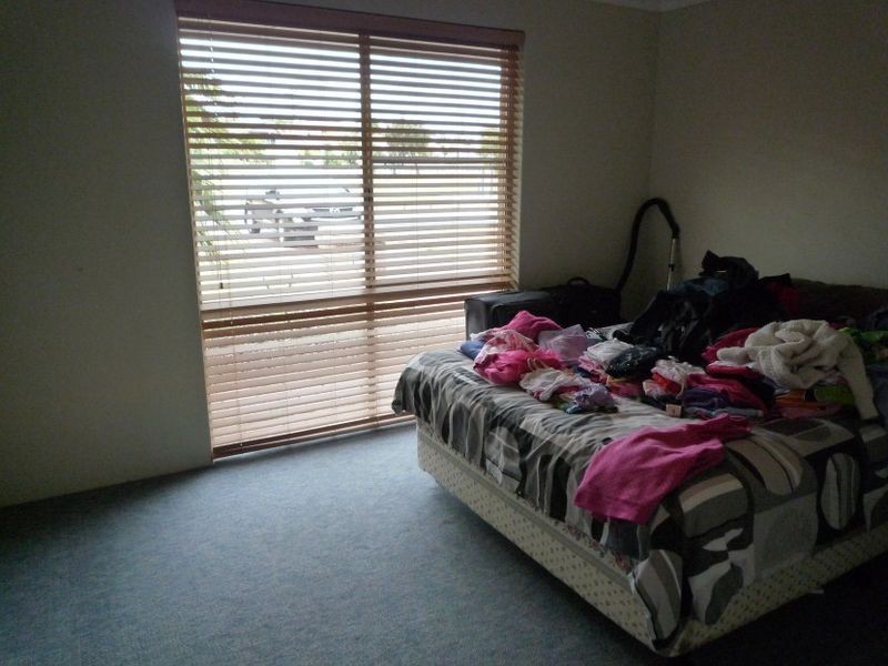 78 Janis Street, Halls Head WA 6210