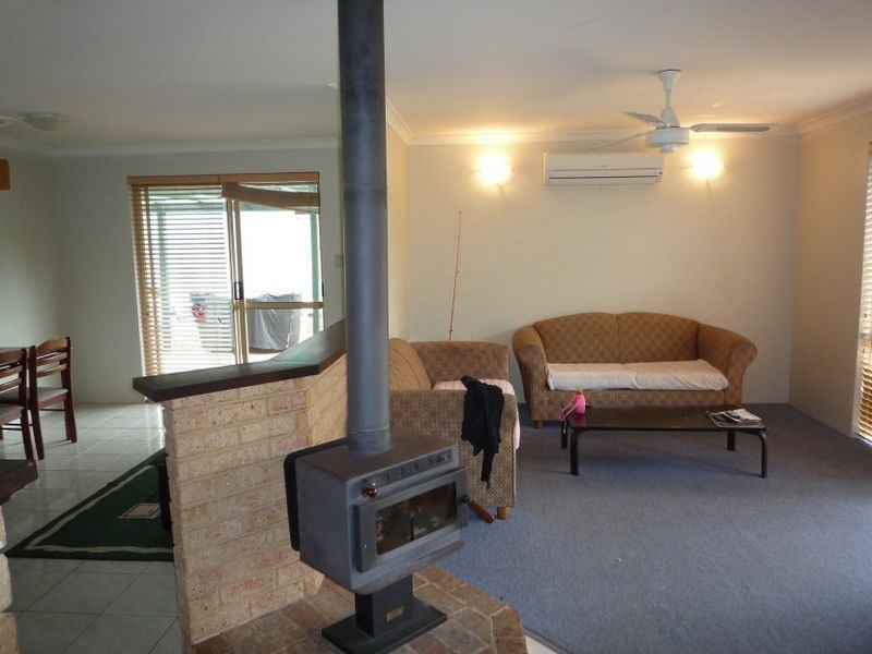 78 Janis Street, Halls Head WA 6210