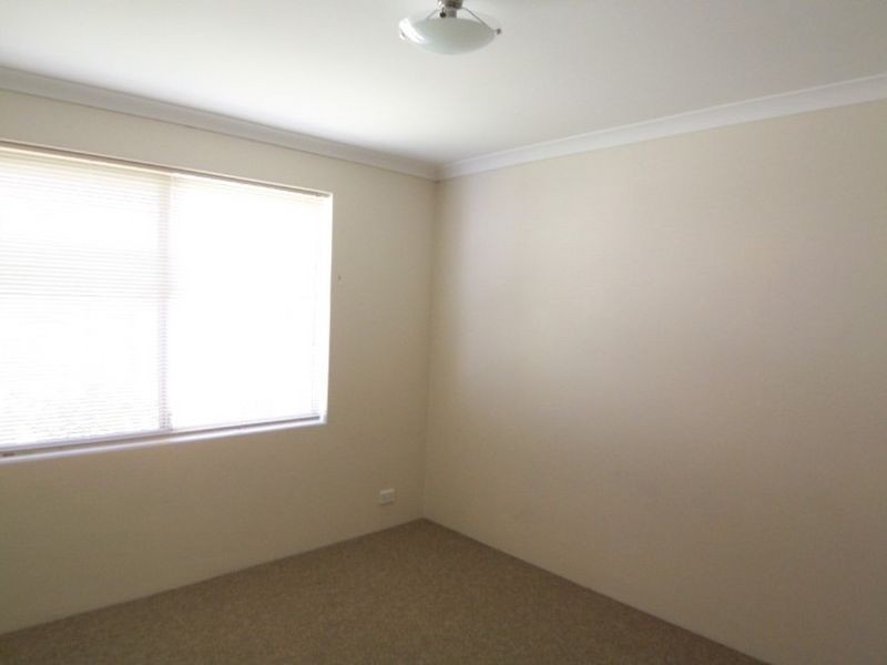5 Yampi Vale, Secret Harbour WA 6173