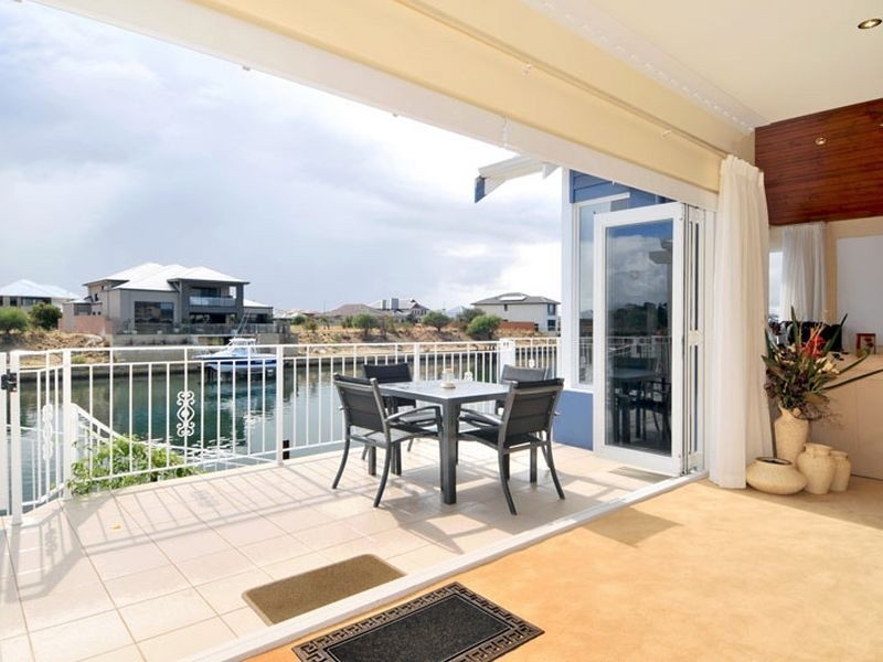 107 Avocet Island Quays, Wannanup WA 6210