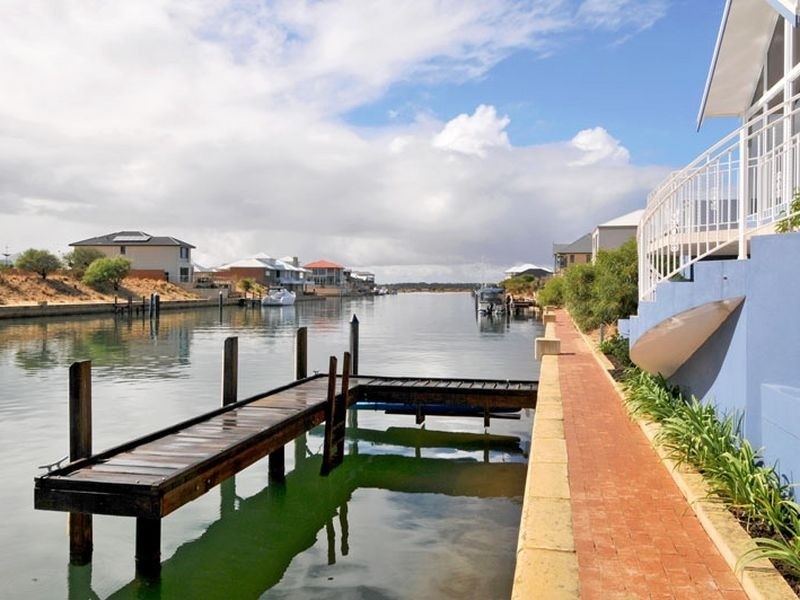 107 Avocet Island Quays, Wannanup WA 6210
