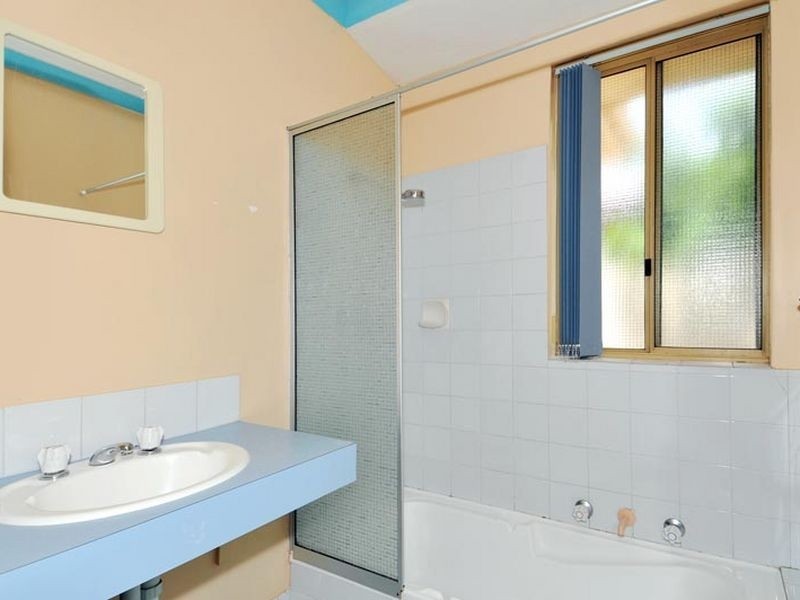 30 Gavarnie Way, Coodanup WA 6210