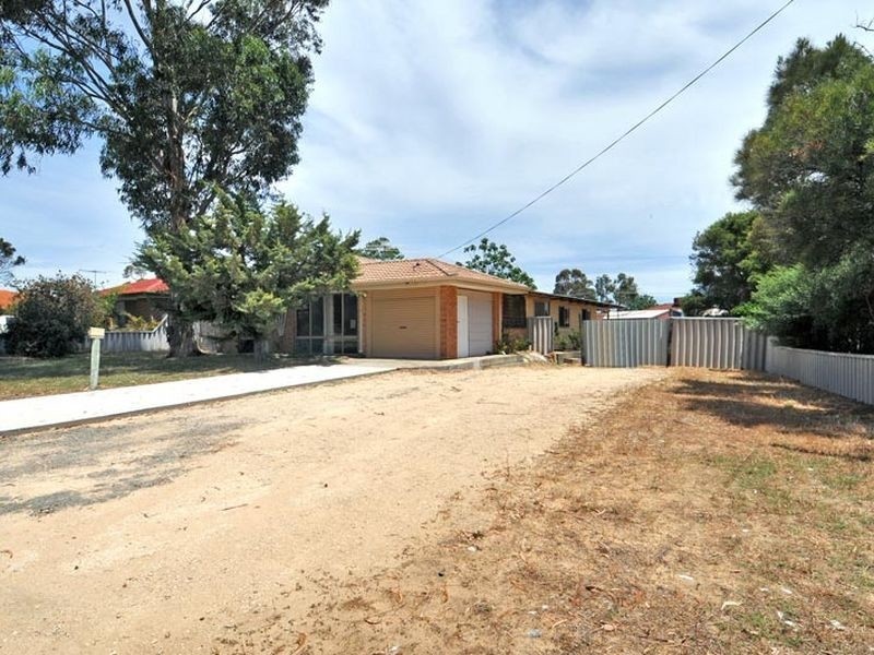 30 Gavarnie Way, Coodanup WA 6210