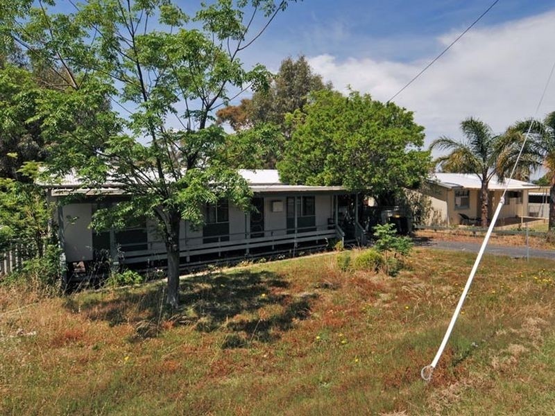 8 Philante Street, Falcon WA 6210