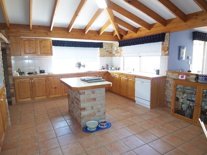 7 Cuvier Place, San Remo WA 6210