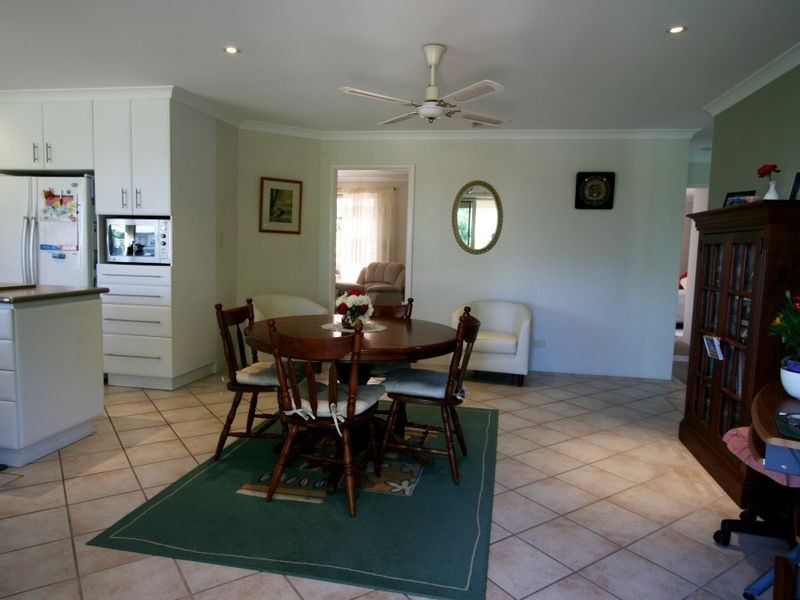 25A Janis Street, Halls Head WA 6210