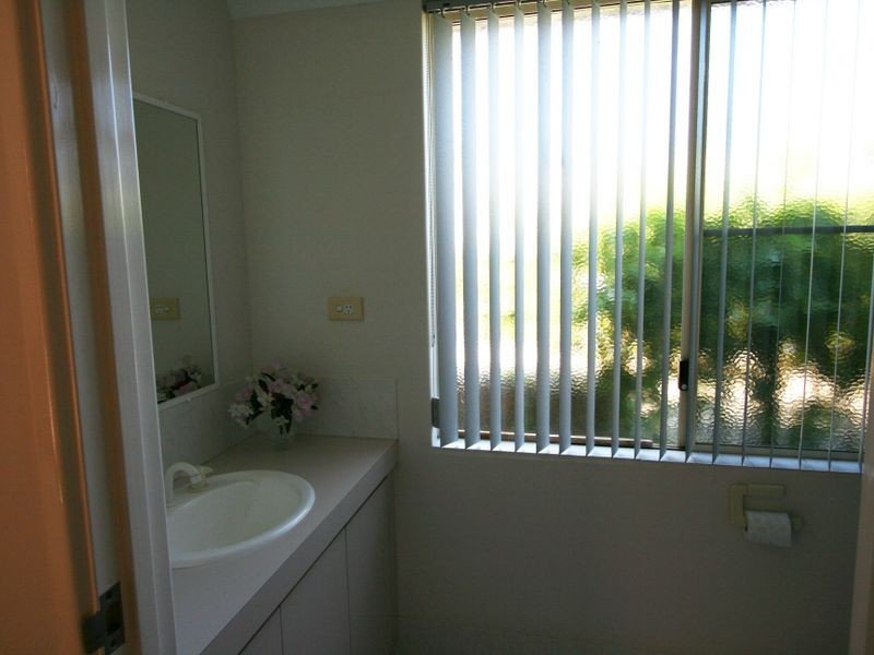 25A Janis Street, Halls Head WA 6210