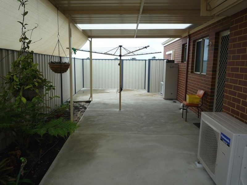 2 Oakwood Gate, Meadow Springs WA 6210