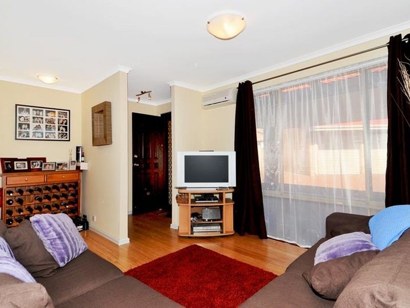 1/139 Ormsby Terrace, Silver Sands WA 6210